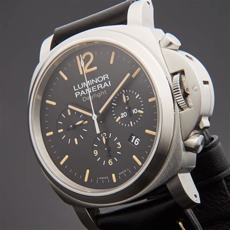 prix panerai luminor occasion|luminor Panerai daylight watch price.